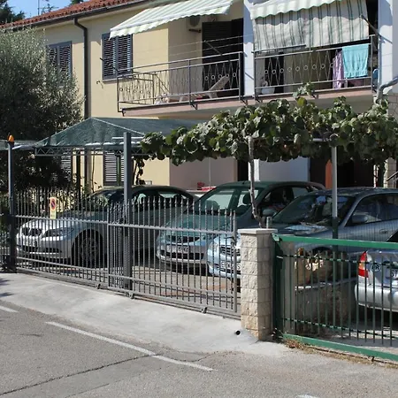 Apartman Novigrad 6979b