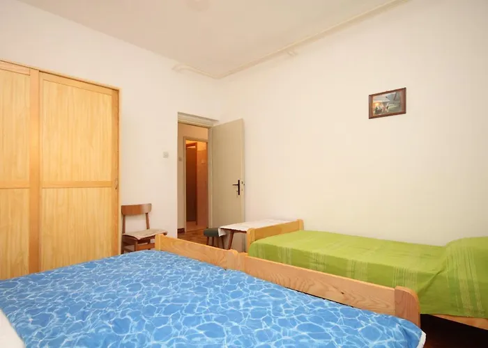 Novigrad 6979b * Novigrad Istria